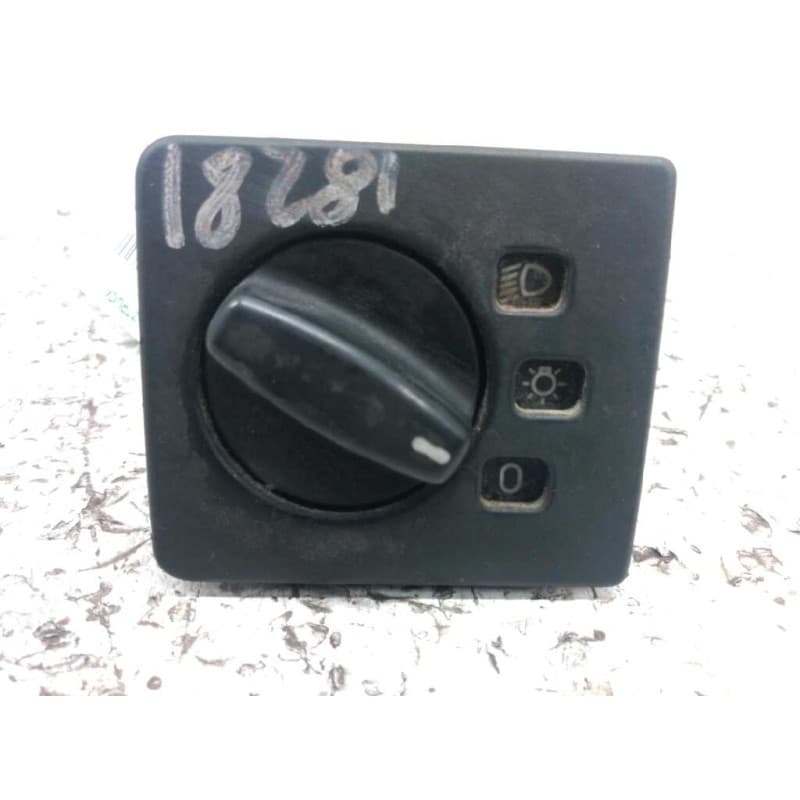 Recambio de mando luces para peugeot boxer caja cerr. acristalado (rs3200)(230)('02) 1400 d referencia OEM IAM - Blanco