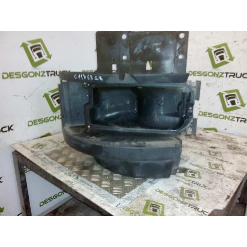 Recambio de soporte faro izquierdo para scania serie 4 (p/r 124 g) fg 420 (6x2) e2/e3 corto cp 13 / 14 b referencia OEM IAM - Blanco