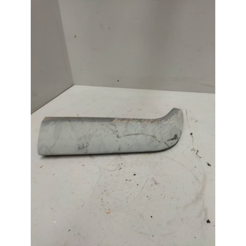 Recambio de puntera paragolpes delantera derecha para nissan trucks l35.09 l-35.095 referencia OEM IAM SPOILER DELNATERO DERECH - Blanco