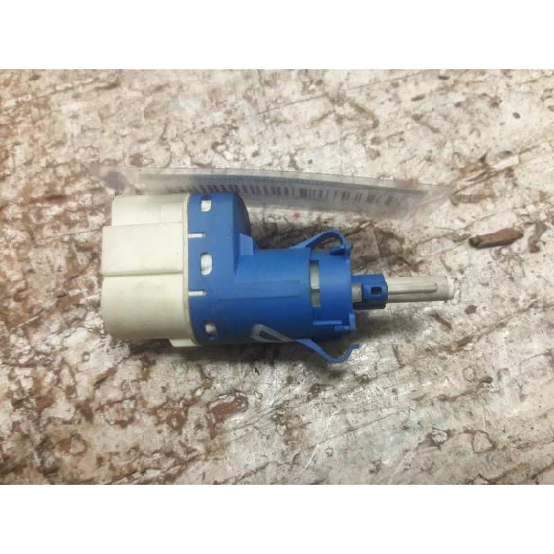 Recambio de interruptor para ford tourneo connect (tc7) kombi b. corta (2006) referencia OEM IAM 3M5T9C872AC 2 PINS LUZ DE FRENO - Blanco