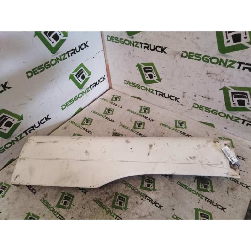 Recambio de moldura trasera cabina para man tg - a 18.460 fg / bb (e3/e4) l referencia OEM IAM DERECHA - Blanco
