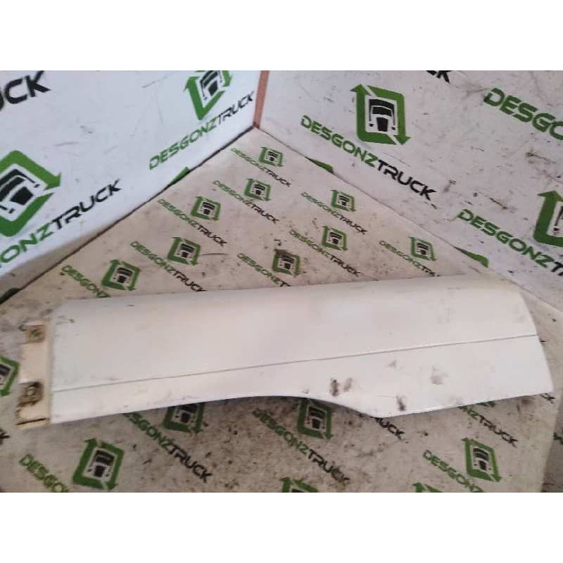 Recambio de moldura trasera cabina para man tg - a 18.460 fg / bb (e3/e4) l referencia OEM IAM 81615100554 IZQUIERDA - Blanco