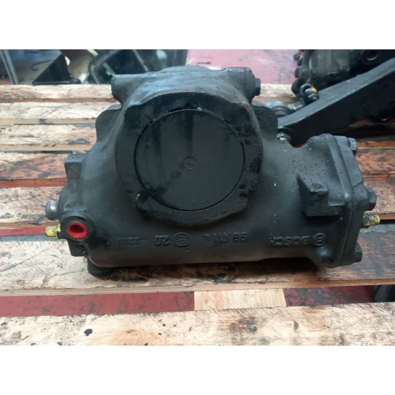Recambio de caja direccion para volvo touring b7r autobus referencia OEM IAM 21824459 8098956183