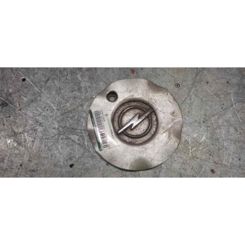 Recambio de tapacubos para opel astra f berlina básico referencia OEM IAM 0468694 15.50CM