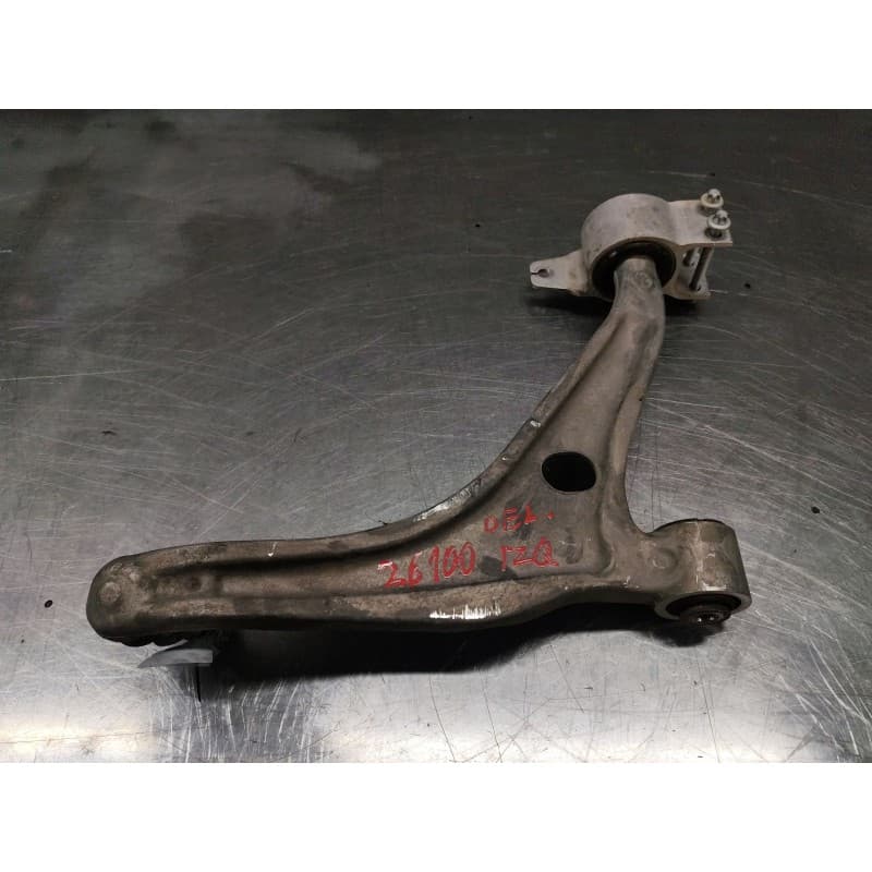 Recambio de brazo suspension inferior delantero izquierdo para mercedes-benz gla (h247) gla 200 d (247.712) referencia OEM IAM - Blanco