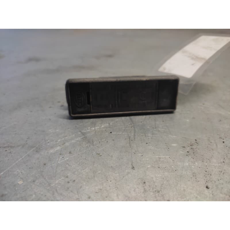 Recambio de piloto matricula para peugeot 807 sv referencia OEM IAM 2 PINS - Negro