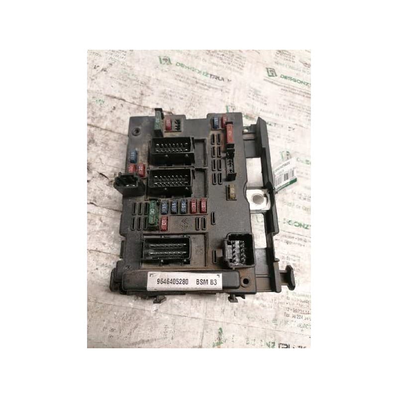 Recambio de caja reles / fusibles para citroën xsara break 2.0 hdi sx (80kw) referencia OEM IAM 9646405280 24177999 BSM - Blanco