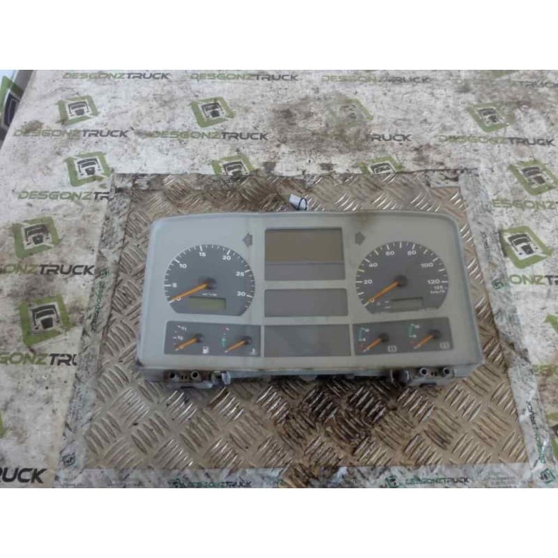 Recambio de cuadro instrumentos para man tg - a 18.510 fg / fc (e2) xxl referencia OEM IAM 81272026125 - Verde