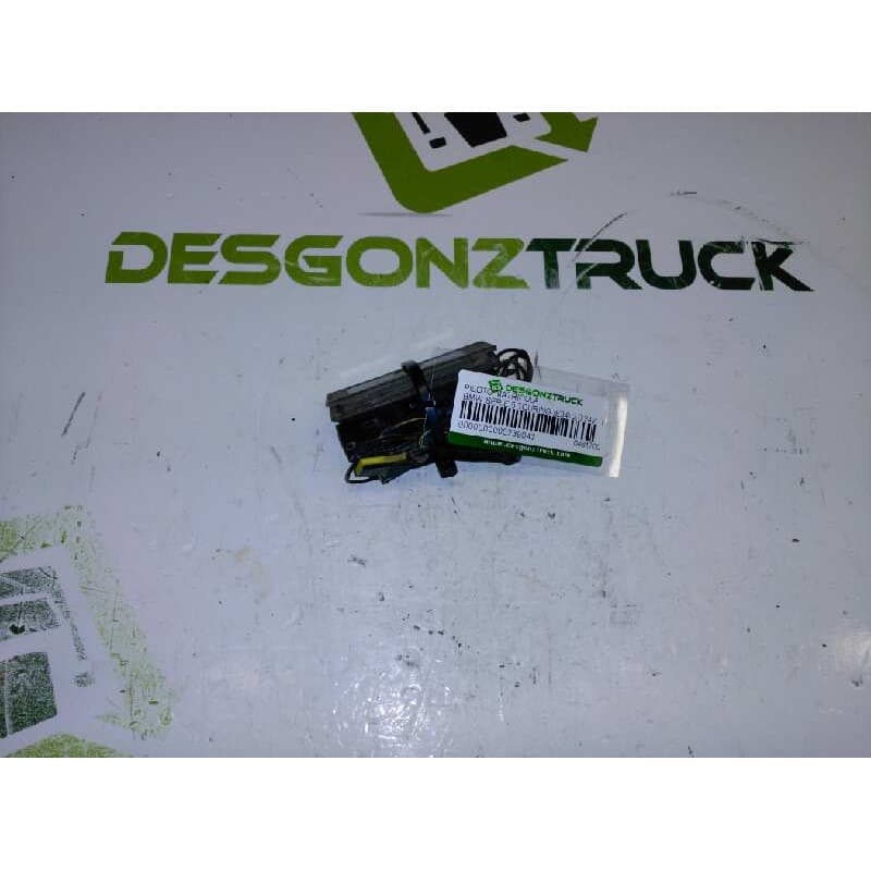 Recambio de piloto matricula para bmw serie 5 touring (e34) 2.0 24v referencia OEM IAM 0461700