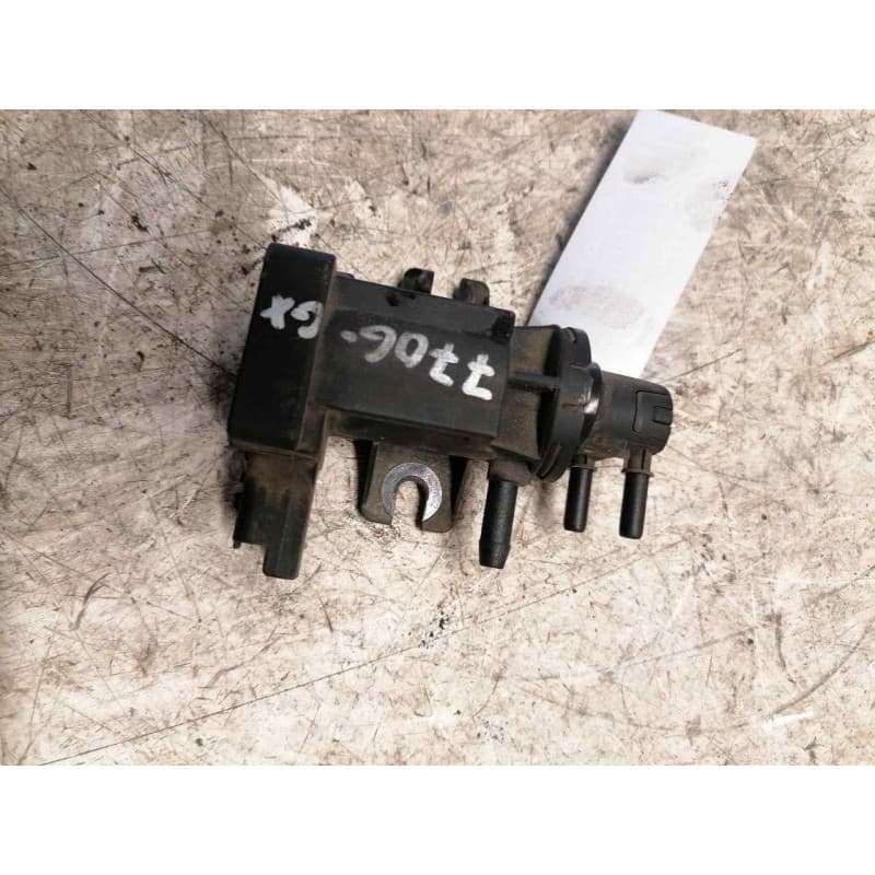 Recambio de valvula aire adicional para peugeot 308 sw confort referencia OEM IAM 9674164580 2 PINS - Gris