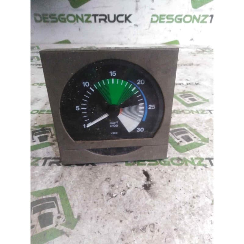 Recambio de cuadro instrumentos para man m 90 12.232 169/170 kw 6.9 diesel referencia OEM IAM 3334540002011 CUENTA REVOLUCIONES - Blanco