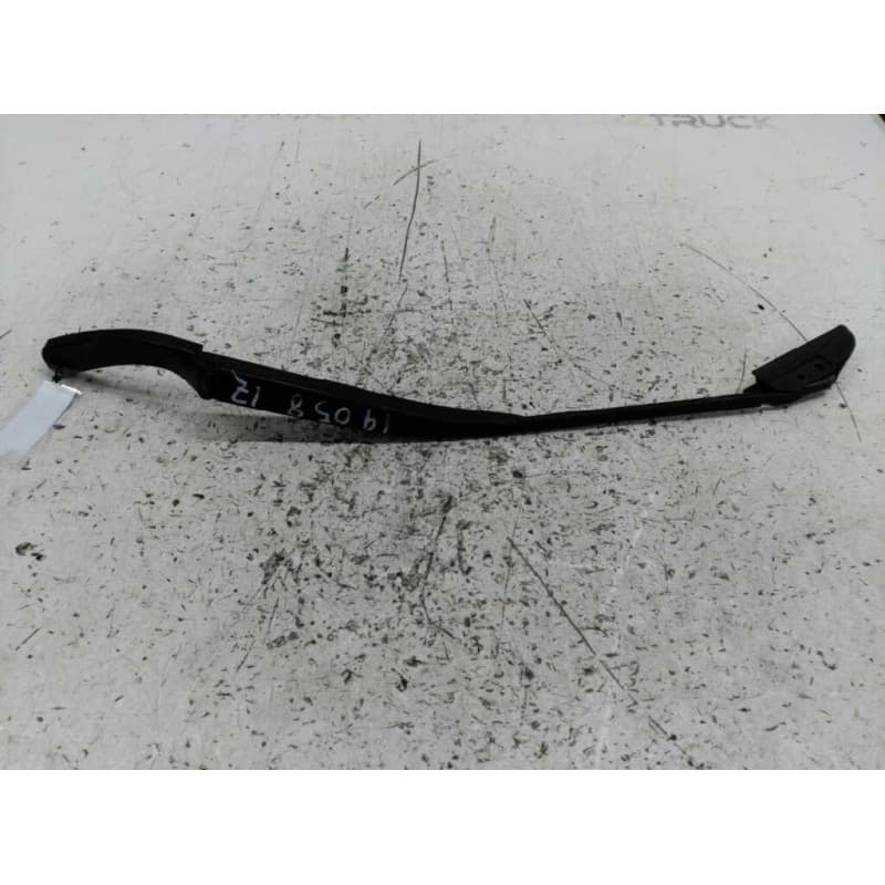 Recambio de brazo limpia delantero izquierdo para renault laguna ii grandtour (kg0) referencia OEM IAM IZQUIERDO