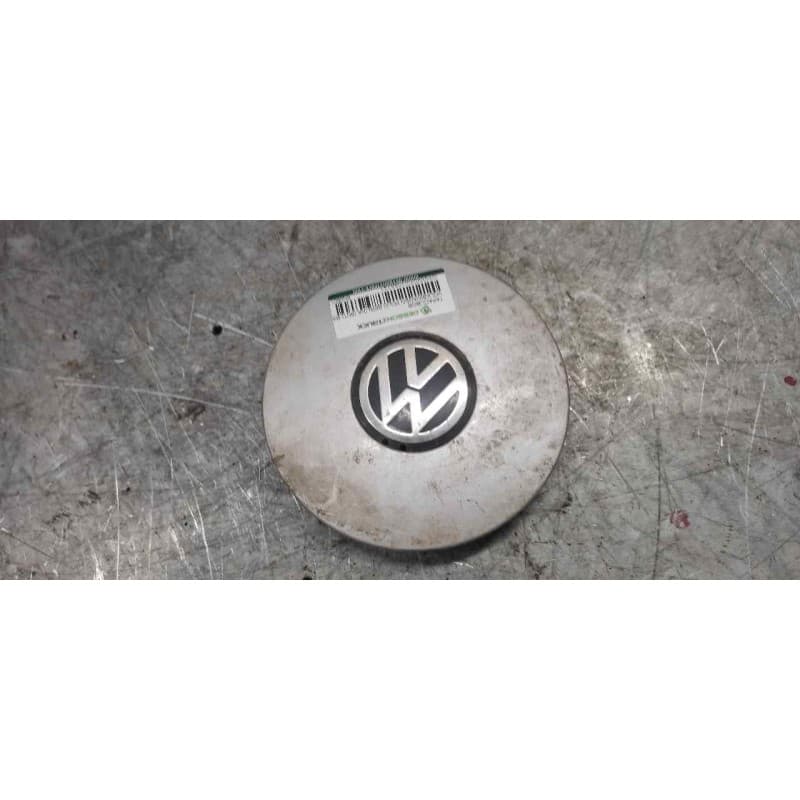 Recambio de tapacubos para volkswagen polo berlina (6n1) básico referencia OEM IAM 6N0601149 17 CM