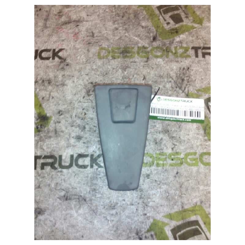 Recambio de mando elevalunas delantero derecho para volvo trucks fh 12 fh 12.460 (460cv) referencia OEM IAM 20752919 - Blanco