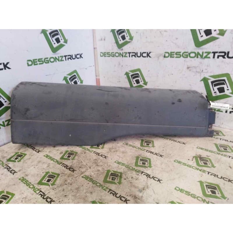 Recambio de moldura trasera cabina para man tg - a 18.430 fg / bb (e3/e4) xl referencia OEM IAM 81615100366 81615100388 81615100 - Blanco
