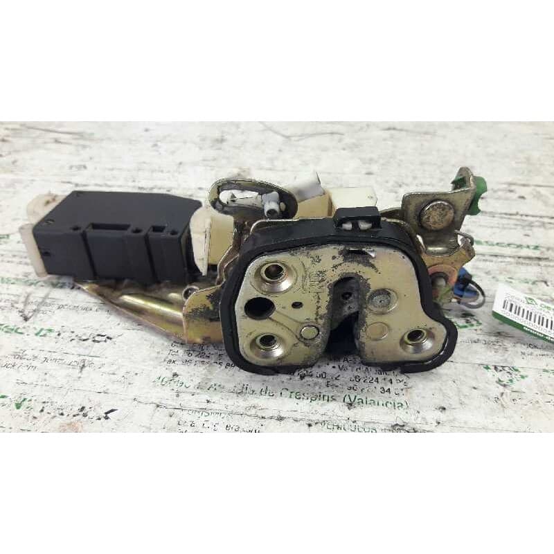 Recambio de cerradura puerta delantera izquierda para opel tigra 1.4 16v referencia OEM IAM 90493701 605330 1101215 - Azul