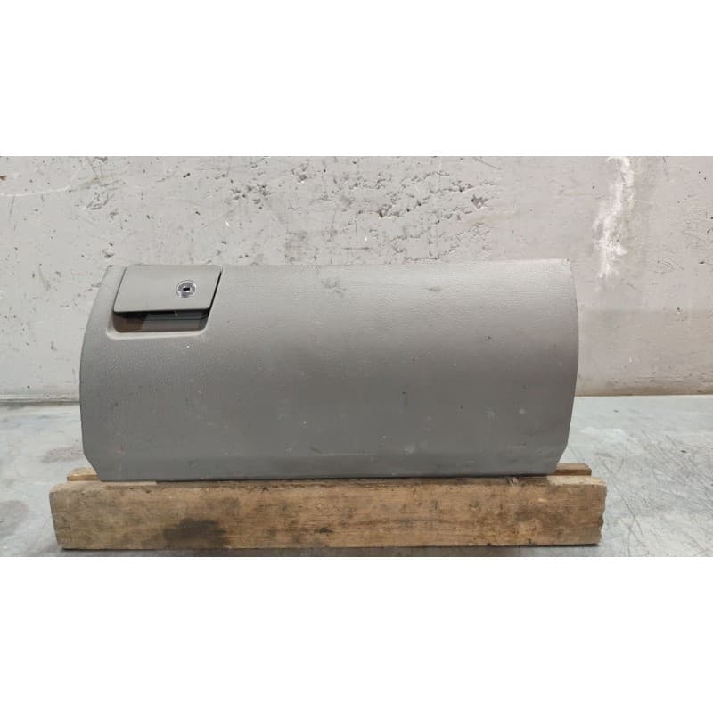 Recambio de guantera para mercedes-benz sprinter 5-t furgoneta (b906) 515 cdi (906.653, 906.655, 906.657) referencia OEM IAM - Blanco