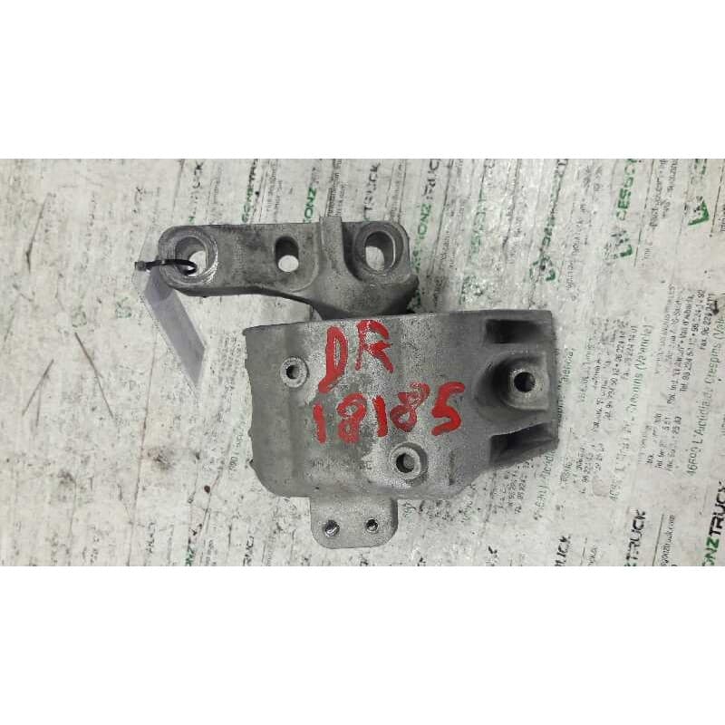 Recambio de soporte motor derecho para volkswagen golf iv berlina (1j1) conceptline referencia OEM IAM - Blanco