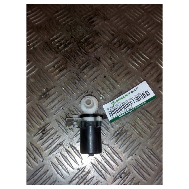 Recambio de bomba limpia para nissan trucks l35.09 l-35.095 referencia OEM IAM - Blanco