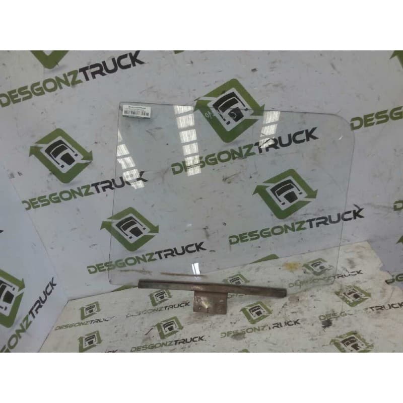 Recambio de luna delantera izquierda para nissan trucks l35.09 l-35.095 referencia OEM IAM - Blanco