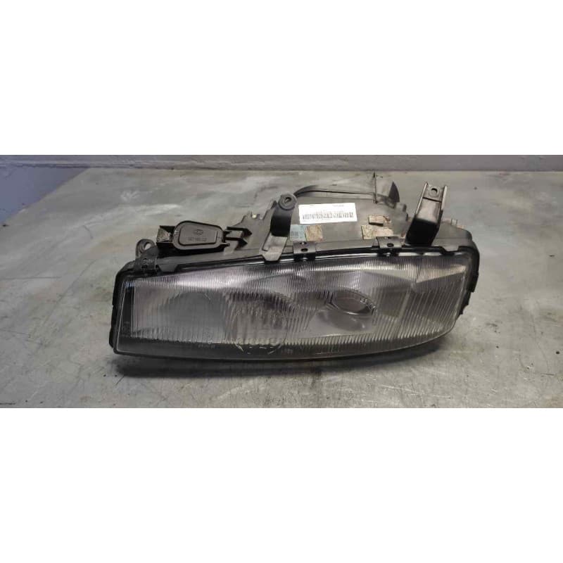 Recambio de faro izquierdo para opel calibra básico referencia OEM IAM - Negro