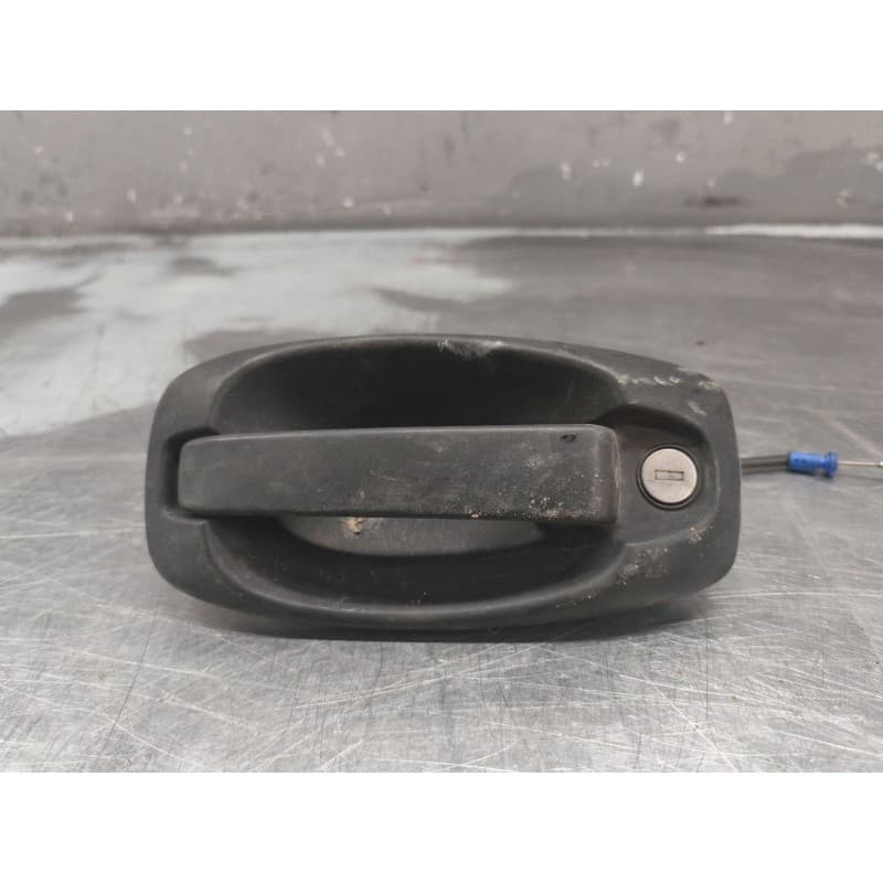 Recambio de maneta exterior delantera derecha para fiat doblo ii cargo (263) furgón sx referencia OEM IAM 242557F - Blanco