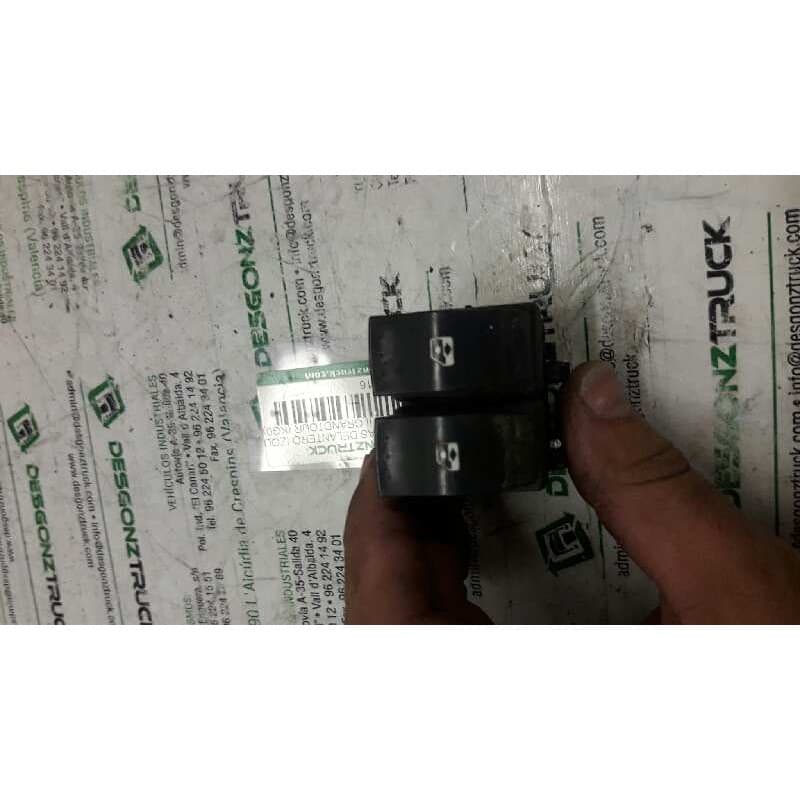 Recambio de mando elevalunas delantero izquierdo para renault laguna ii grandtour (kg0) referencia OEM IAM PARTE IZQQUIERDA ACC