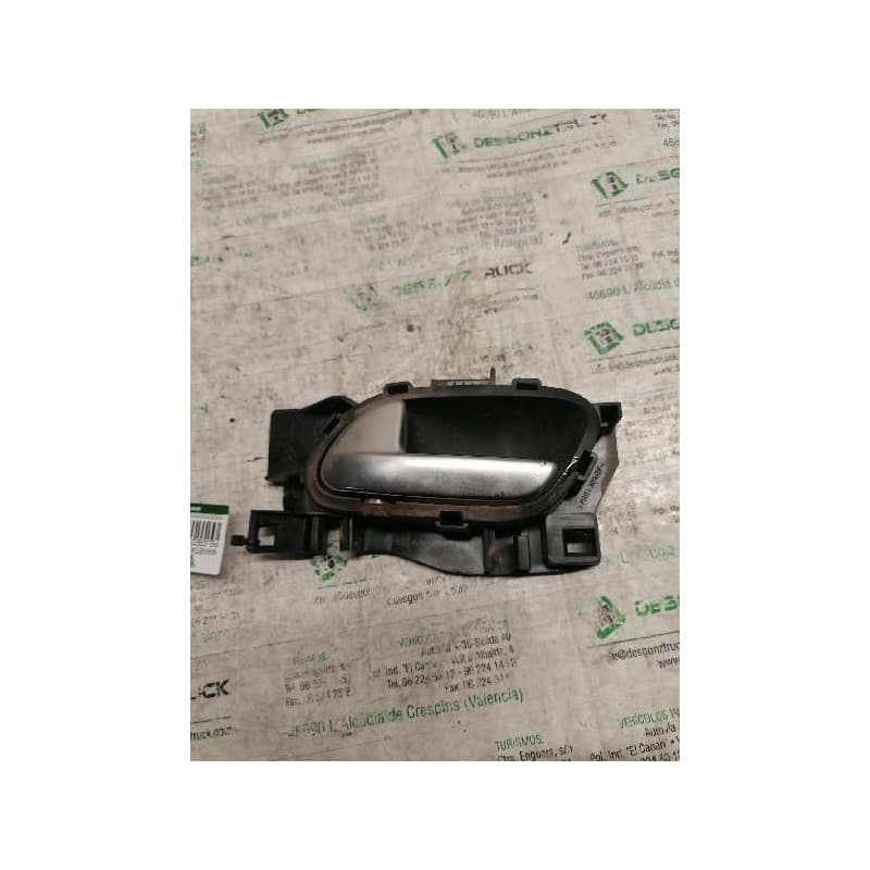 Recambio de maneta interior delantera izquierda para peugeot 208 active referencia OEM IAM 96605254 - Negro