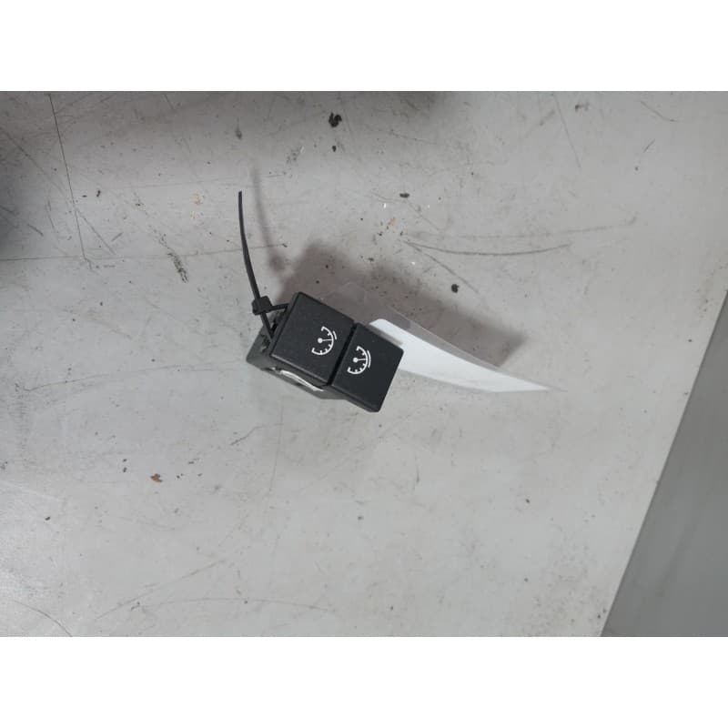 Recambio de interruptor para iveco stralis (ad/at) fs at t/p 4x2 larga distancia referencia OEM IAM 5801856103 - Blanco