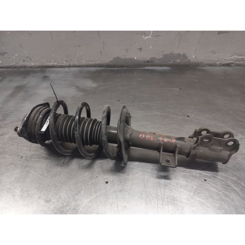 Recambio de amortiguador delantero izquierdo para hyundai ix35 (lm, el, elh) 1.7 crdi referencia OEM IAM