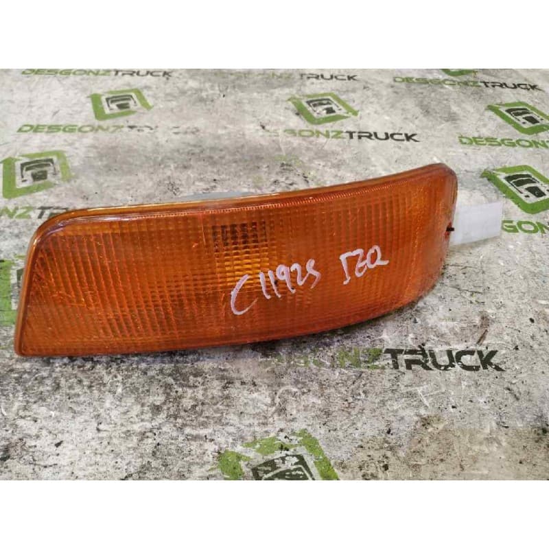 Recambio de piloto delantero izquierdo para mercedes-benz atego 4 cyl. 4x2 2005 815 4x2 om 904 la s (corto) referencia OEM IAM - Blanco