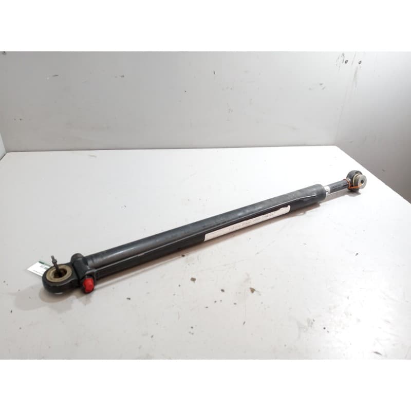 Recambio de brazo elevacion cabina para man tg-m 15.280 6.9 diesel referencia OEM IAM 85417236032 - Blanco