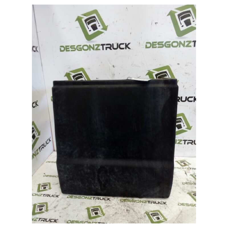 Recambio de guardabarros delantero derecho para man g (tipo 491/560/561) 9.136 f referencia OEM IAM 600821105 PARTE TRASERA CABI - Blanco