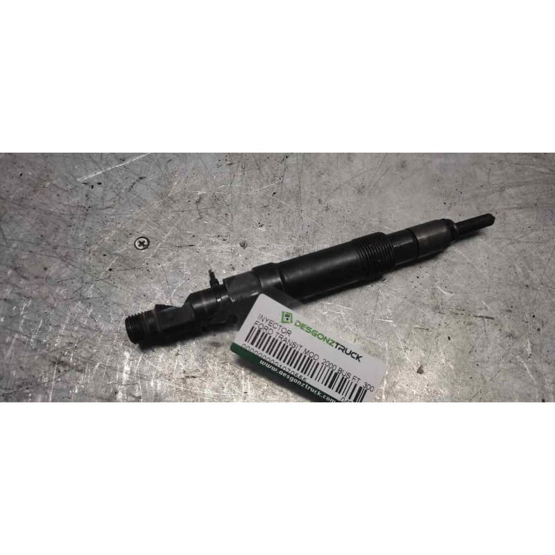 Recambio de inyector para ford transit mod. 2000 bus ft 300 2.0 tourneo referencia OEM IAM 0432133801 - Blanco