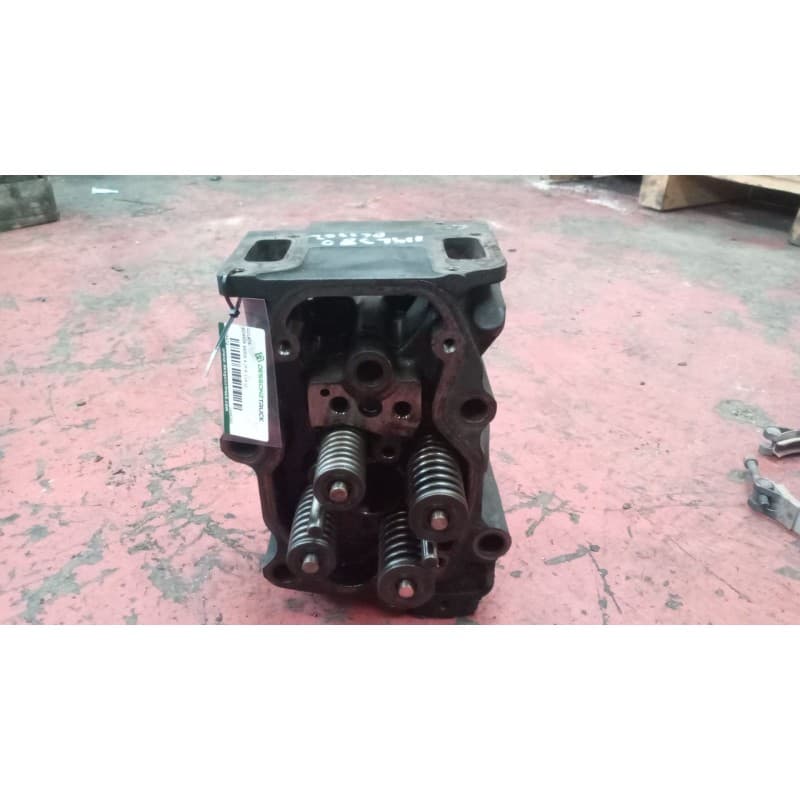 Recambio de culata para scania serie 4 (p/r 114 l) 10.6 diesel referencia OEM IAM 1448282