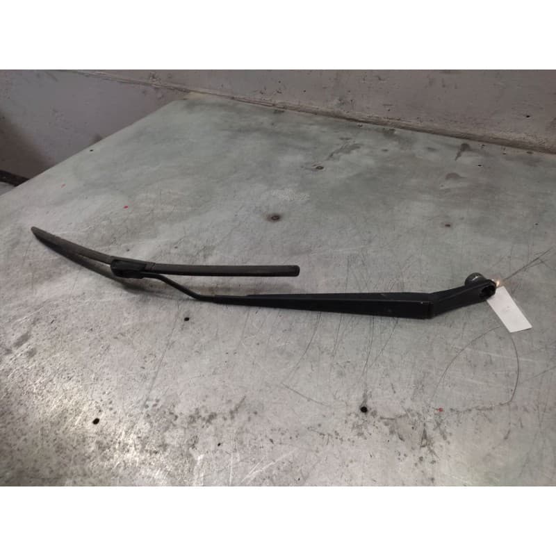 Recambio de brazo limpia delantero derecho para jeep gr. cherokee (wh) 3.0 crd 65 aniversario referencia OEM IAM - Gris