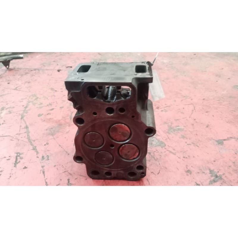 Recambio de culata para scania serie 4 (p/r 114 l) 10.6 diesel referencia OEM IAM 1448282