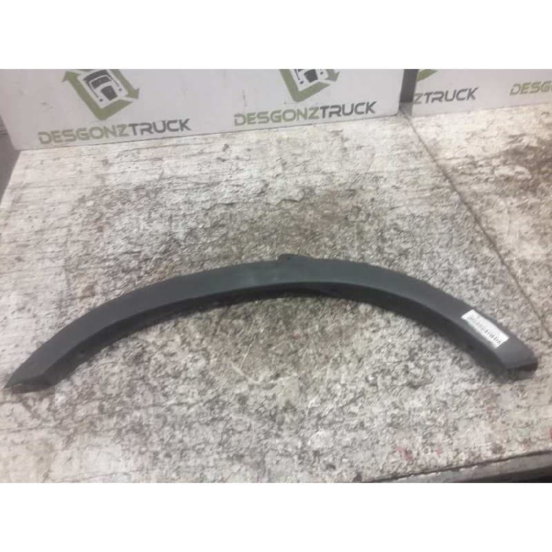 Recambio de aletin delantero izquierdo para renault master combi desde '98 2.5 diesel referencia OEM IAM - Blanco
