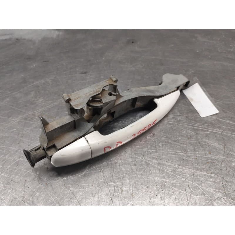 Recambio de maneta exterior delantera derecha para peugeot 308 confort referencia OEM IAM 9680168580 - Blanco