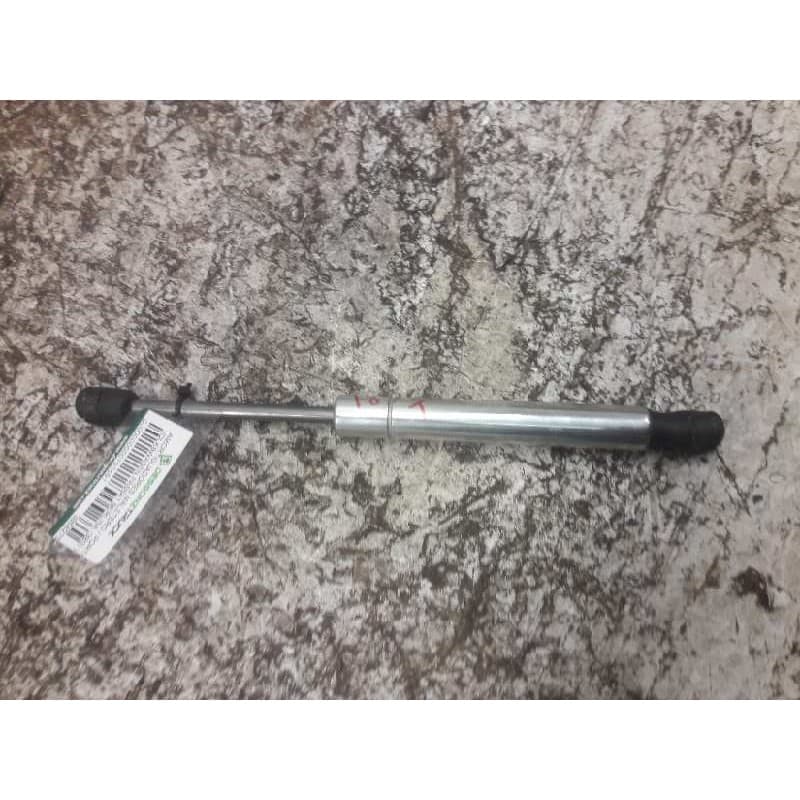 Recambio de amortiguadores maletero / porton para volkswagen passat berlina (3b3) v6 tdi executive referencia OEM IAM 3B5827550E - Gris