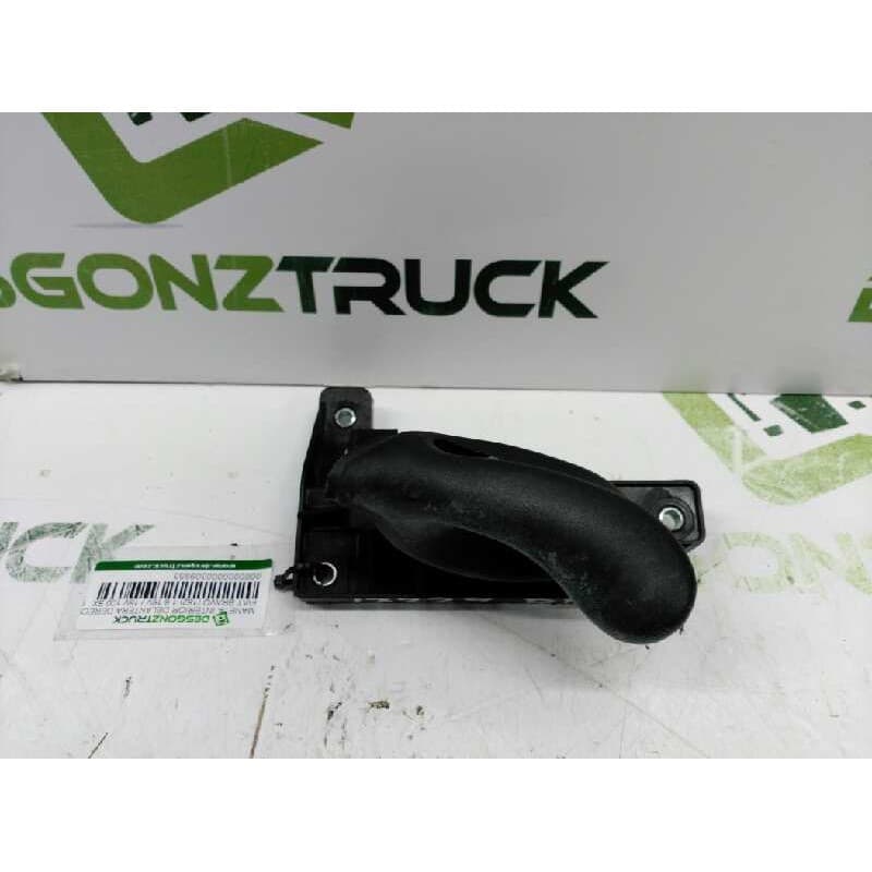 Recambio de maneta interior delantera derecha para fiat bravo (182) 1.6 16v / 16v 100 sx referencia OEM IAM - Blanco