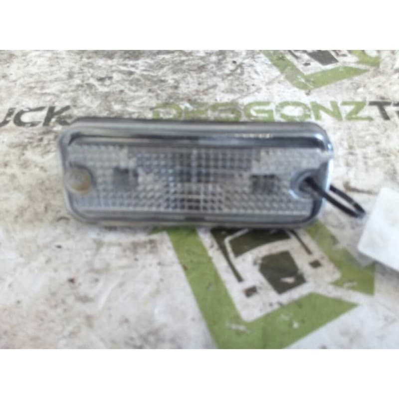 Recambio de piloto luz galibo izquierdo para daf serie 95 xf .480 fsafe (tipo .480) larga distancia referencia OEM IAM