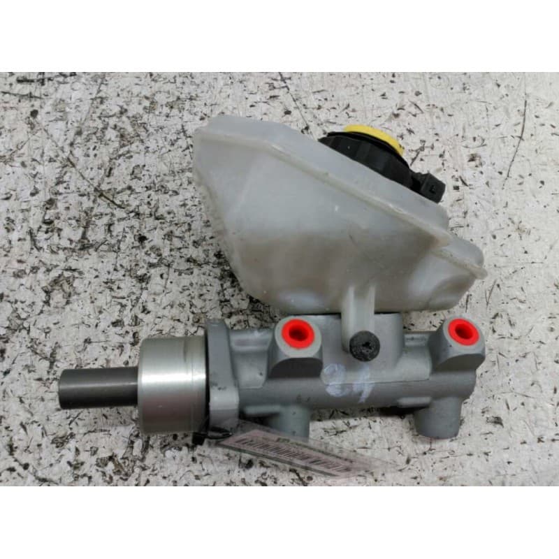 Recambio de bomba freno para ford fiesta courier (dx) familiar referencia OEM IAM