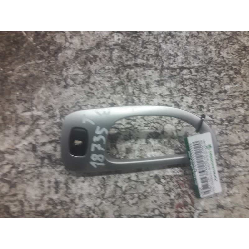 Recambio de mando elevalunas trasero izquierdo para peugeot 307 break/sw (s2) d-sign referencia OEM IAM 96360166XT 4 PINS