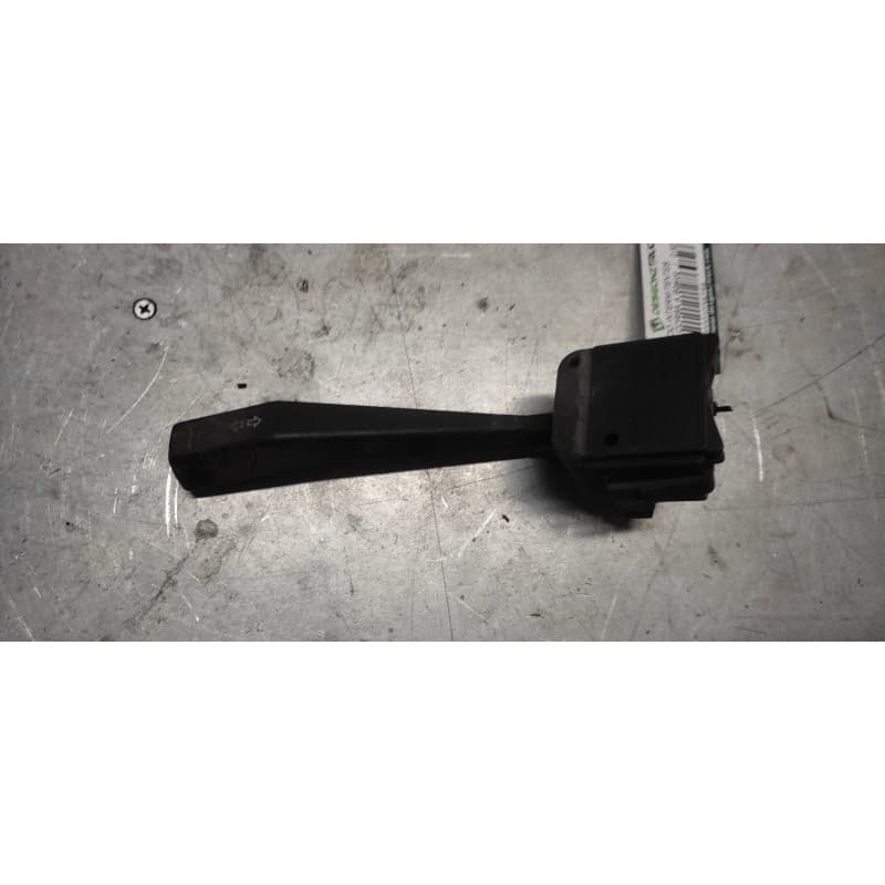 Recambio de mando intermitentes para opel corsa a básico referencia OEM IAM 90126712 2239900