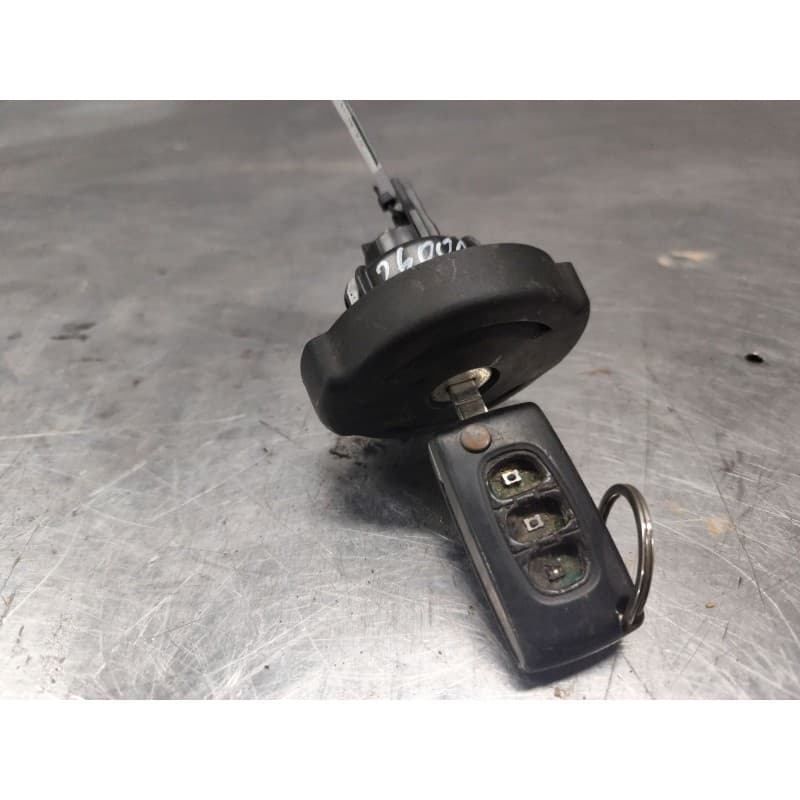 Recambio de tapon combustible para citroën berlingo multispace (b9) 1.6 hdi 75 16v referencia OEM IAM - Blanco