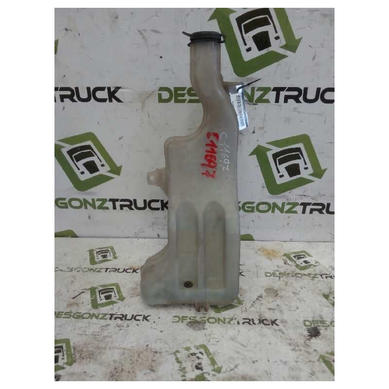 Recambio de deposito limpia para iveco daily iii furgoneta 35 c 12 v, 35 s 12 v (agka43a2, agkb43a2, agkb46a2,... referencia OEM - Blanco