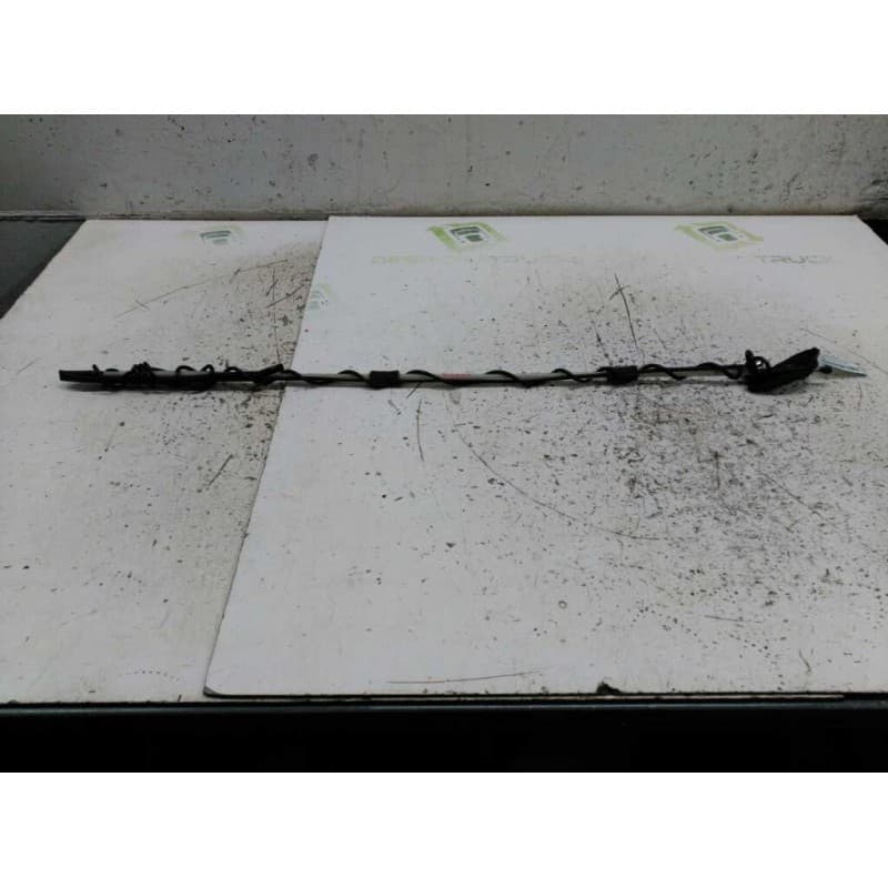 Recambio de antena para mitsubishi santamo (hyundai) santamo confort referencia OEM IAM - Gris