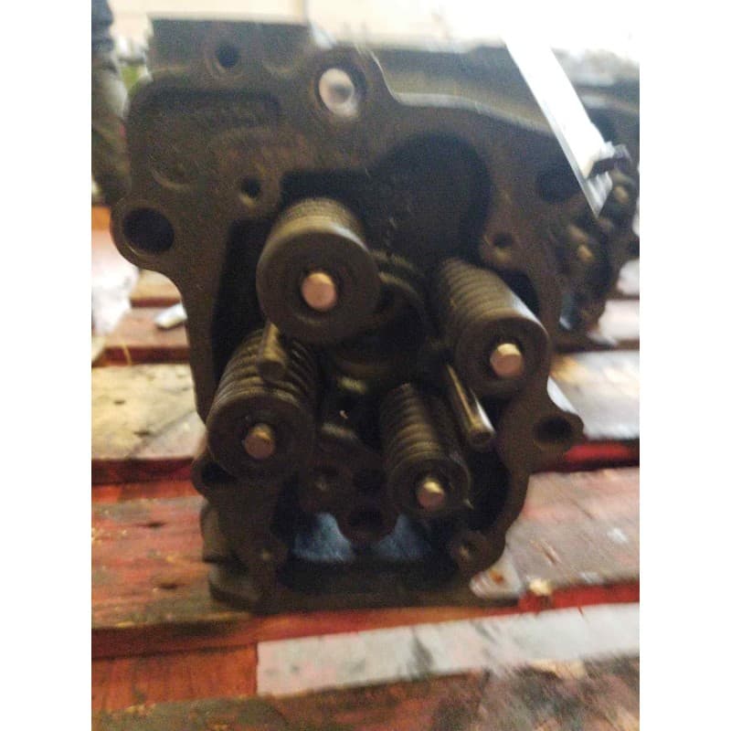Recambio de culata para scania serie 4 (p/r 114 l) fsa 380 (4x2) e2/e3 corto cr 13 / 14 b referencia OEM IAM 1846125 2128881