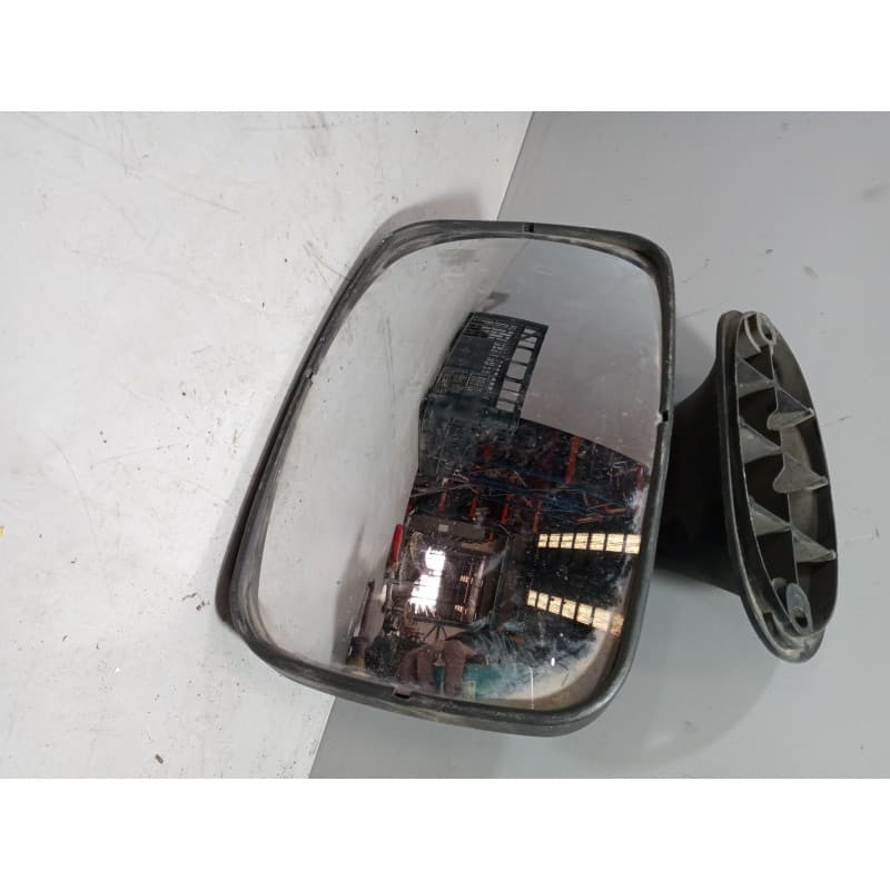 Recambio de retrovisor exterior angular para daf serie lf55 desde 06 referencia OEM IAM 02801
